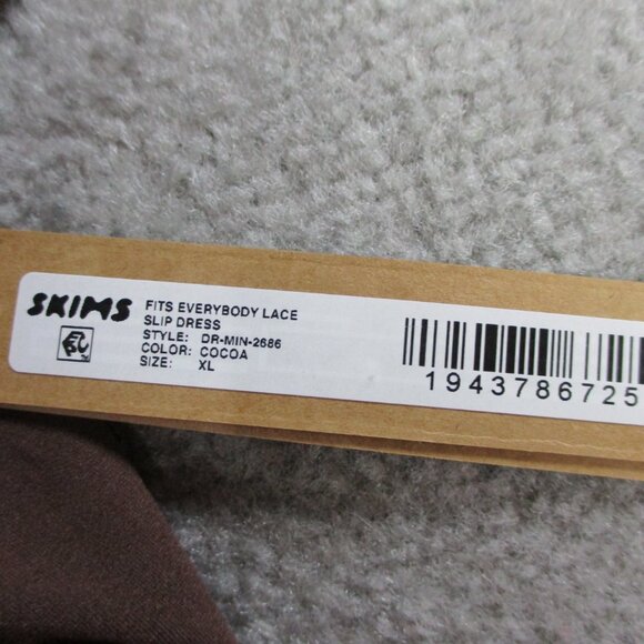 SKIMS Fits Everybody Lace Slip Dress Womens XL Cocoa Brown New with FLAW - Picture 5 of 9